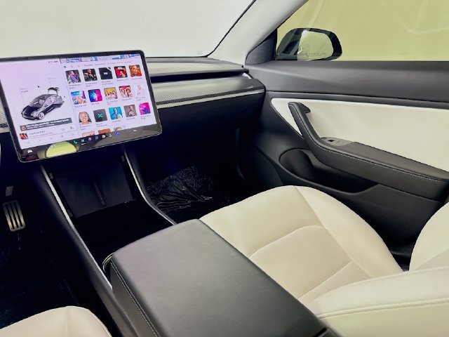 Used 2018 Tesla Model 3 Long Range AWD/4WD image 22