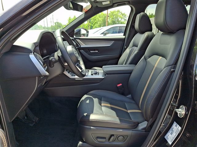 Certified 2025 MAZDA CX-70 Plug-In Hybrid w/ Premium Plus AWD/4WD image 15