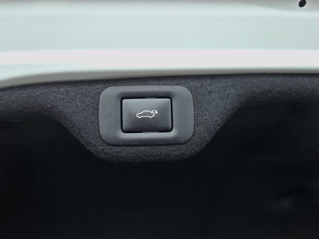 Used 2023 Lexus ES 350 F Sport w/ Accessory Package (Z2) FWD image 40