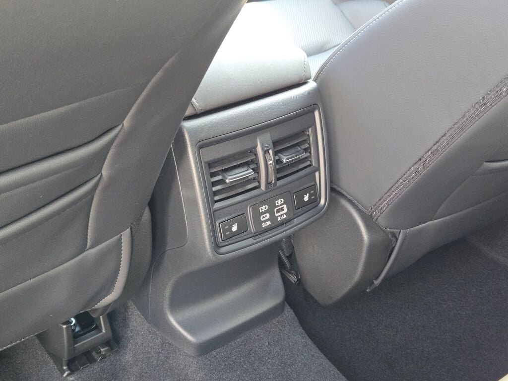 New 2026 Subaru Outback Touring AWD/4WD image 18