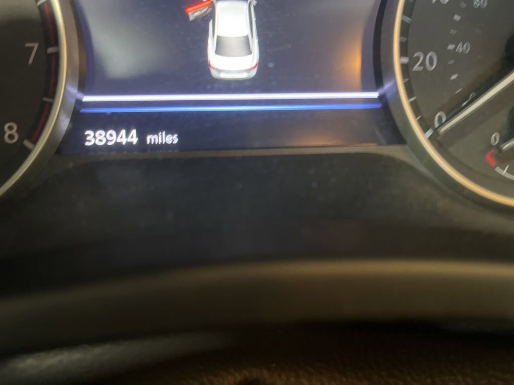 Used 2024 Nissan Sentra SV image 2