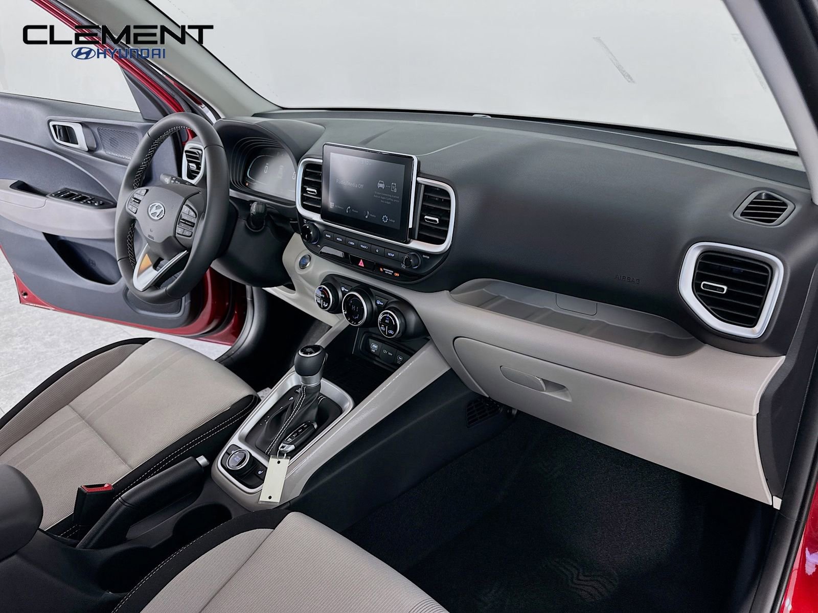New 2026 Hyundai Venue SEL FWD image 30