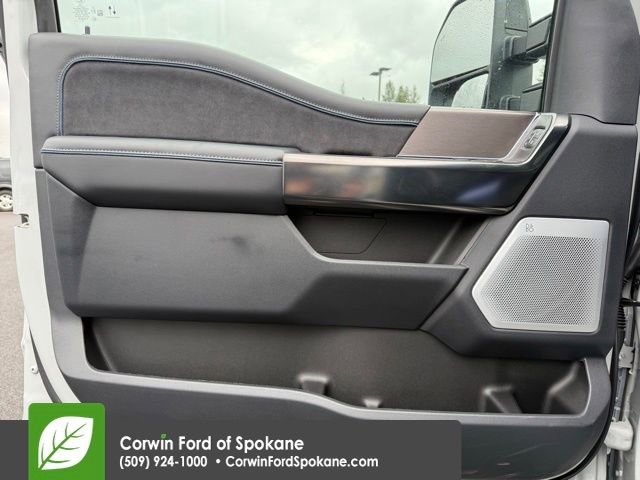 Used 2026 Ford F450 Platinum AWD/4WD image 21