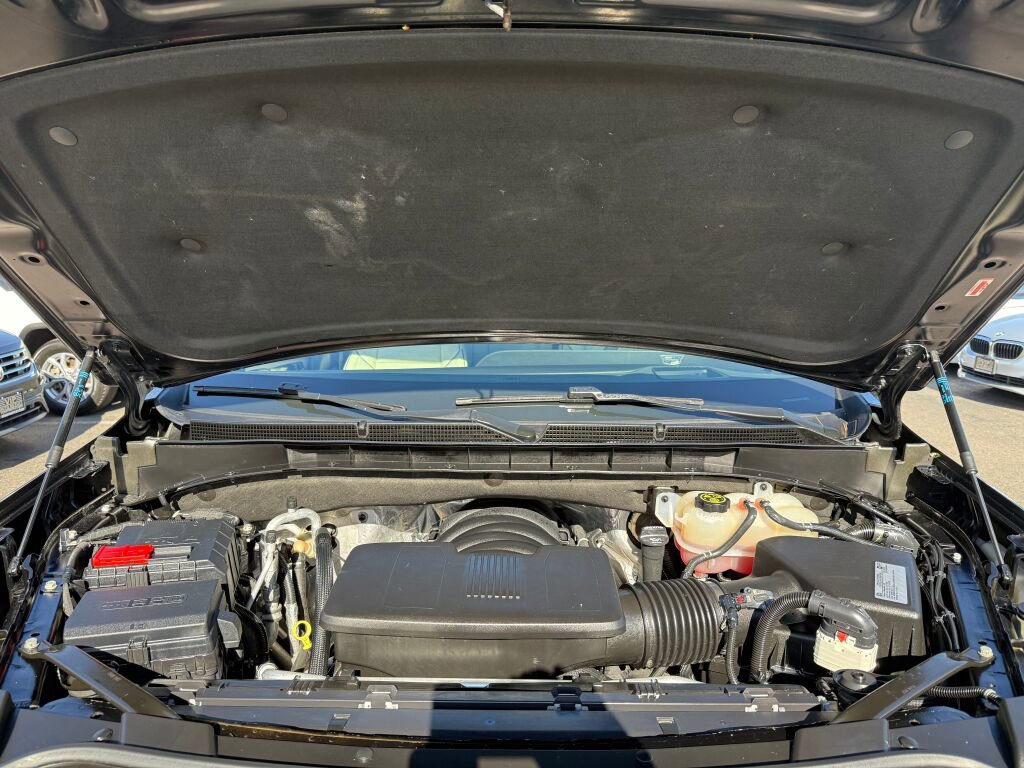 Used 2021 Cadillac Escalade ESV Sport w/ Driver Assist Tech Package image 39