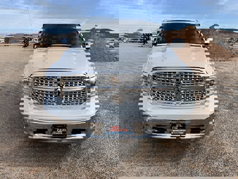 Used 2016 RAM 1500 Laramie w/ Convenience Group image 8