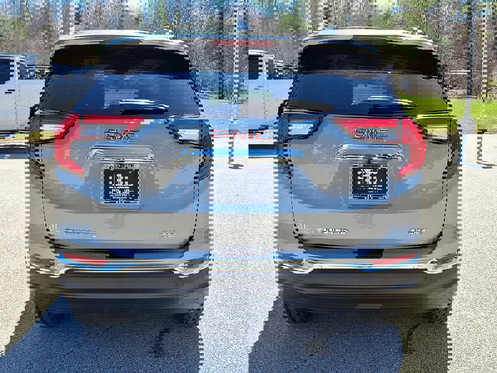 Certified 2023 GMC Terrain SLT w/ Infotainment Package II image 23