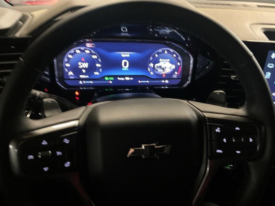 Used 2025 Chevrolet Silverado 1500 ZR2 w/ Dark Appearance Package image 35