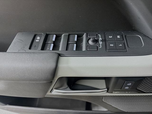 Used 2024 Land Rover Defender 110 S image 20