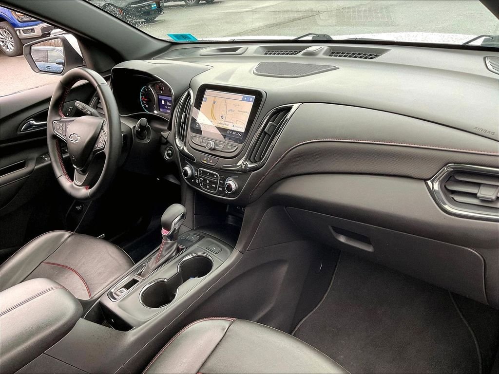 Used 2023 Chevrolet Equinox RS w/ RS Leather Package AWD/4WD image 13