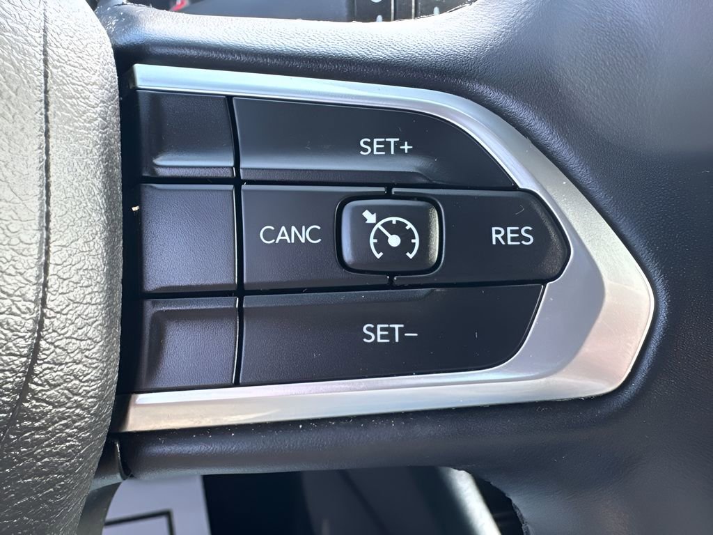 Used 2022 Jeep Compass Altitude w/ Convenience Group image 17