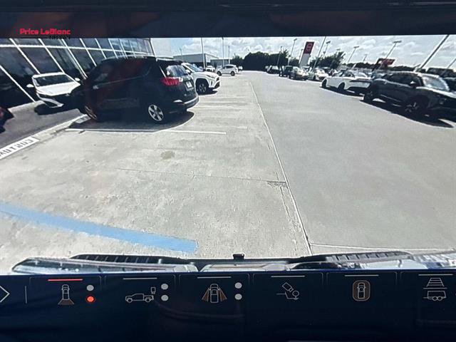 Used 2025 GMC Sierra 1500 AT4X AWD/4WD image 25