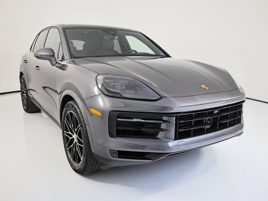 Used 2024 Porsche Cayenne AWD/4WD image 9