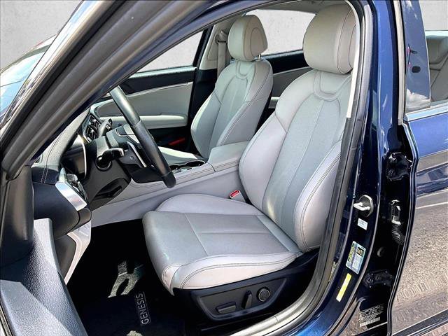 Used 2020 Genesis G70 2.0T RWD image 24