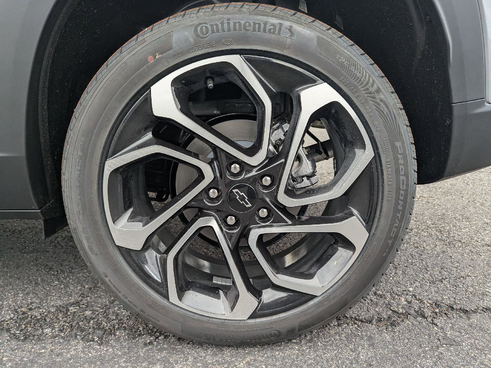 New 2026 Chevrolet Trax RS w/ Driver Confidence Package image 16