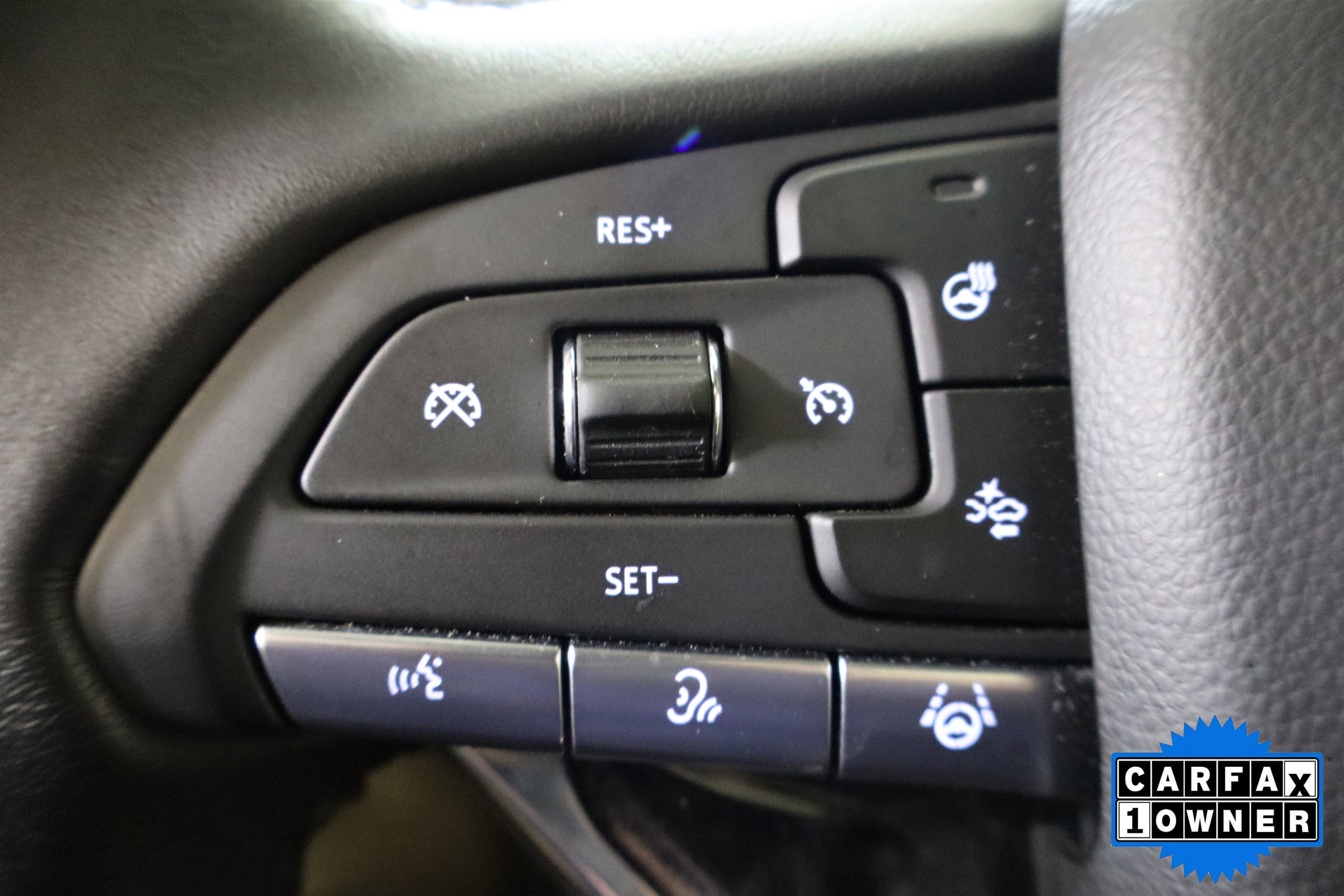 Used 2023 Cadillac Escalade ESV Premium Luxury w/ LPO, Radiant Package image 32