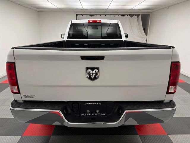 Used 2019 RAM 1500 Classic SLT AWD/4WD image 5
