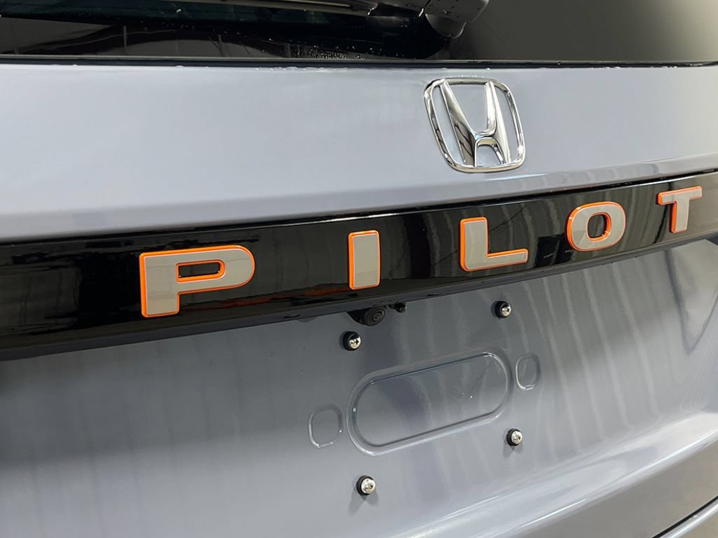 New 2026 Honda Pilot TrailSport image 9