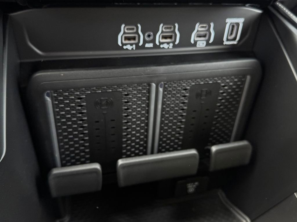 New 2026 RAM 3500 Limited image 18