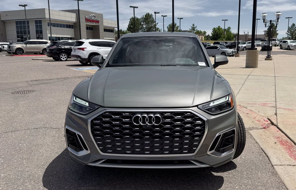 Used 2023 Audi Q5 2.0T Premium Plus w/ Premium Plus Package AWD/4WD image 4