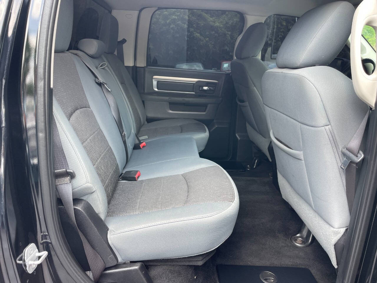 Used 2014 RAM 1500 Big Horn RWD image 17