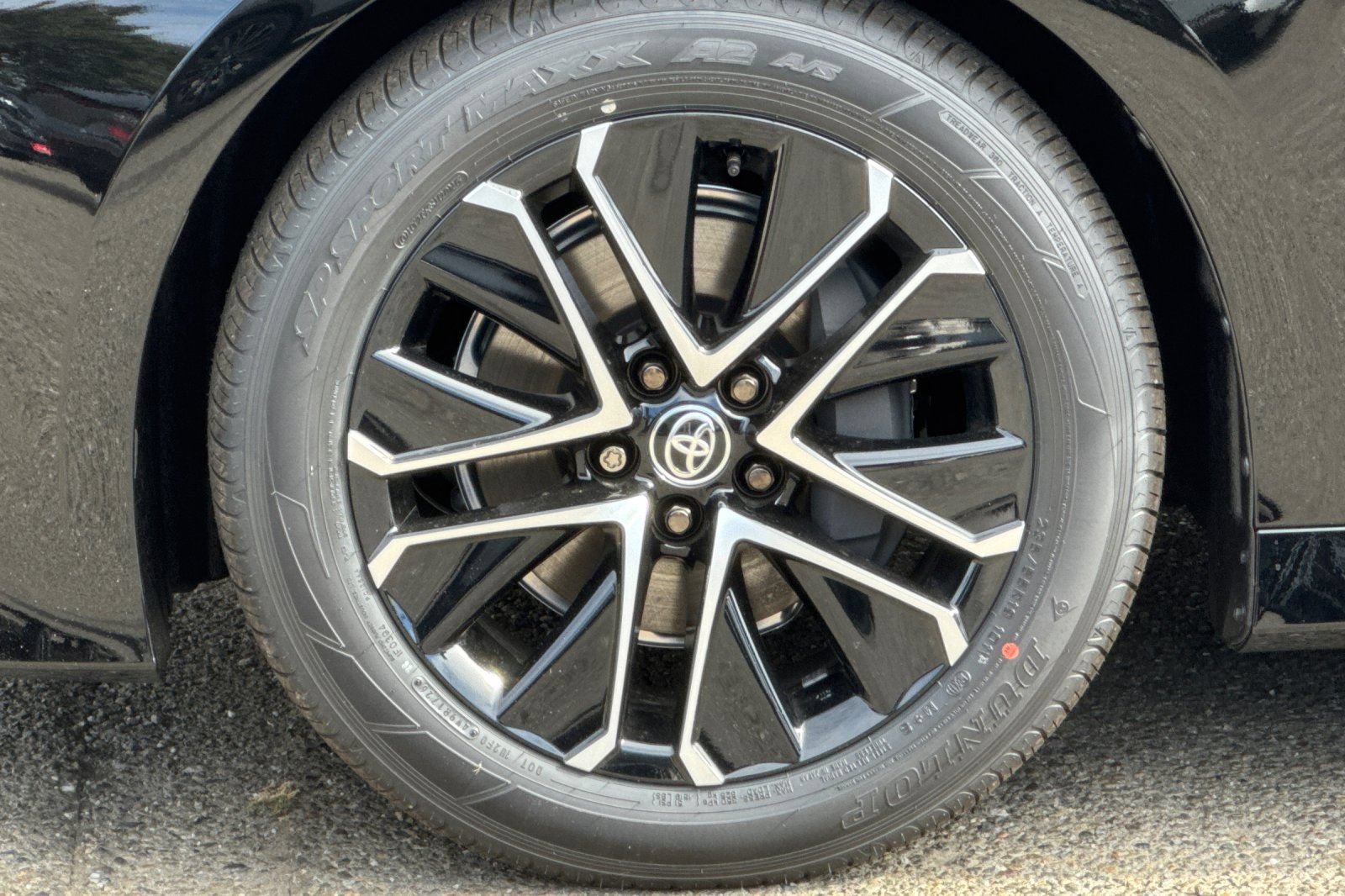 New 2026 Toyota Mirai RWD image 32
