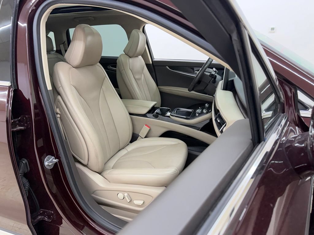 Used 2022 Lincoln Nautilus Reserve AWD/4WD image 11
