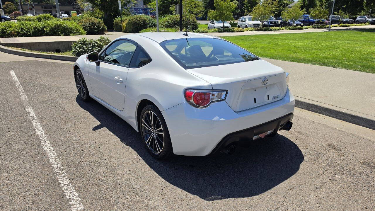 Used 2013 Scion FR-S RWD image 7