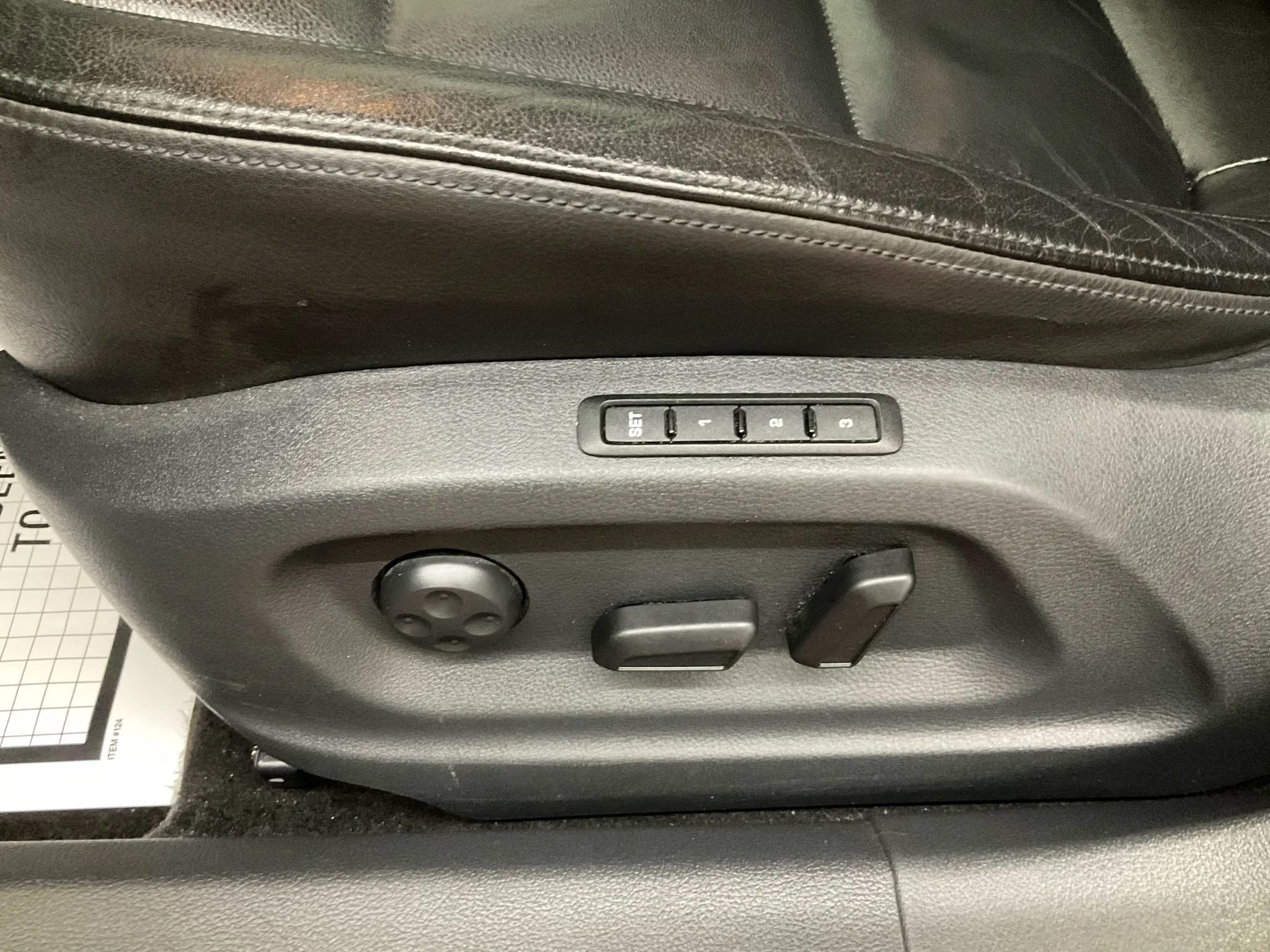 Used 2017 Volkswagen Tiguan Sport image 17