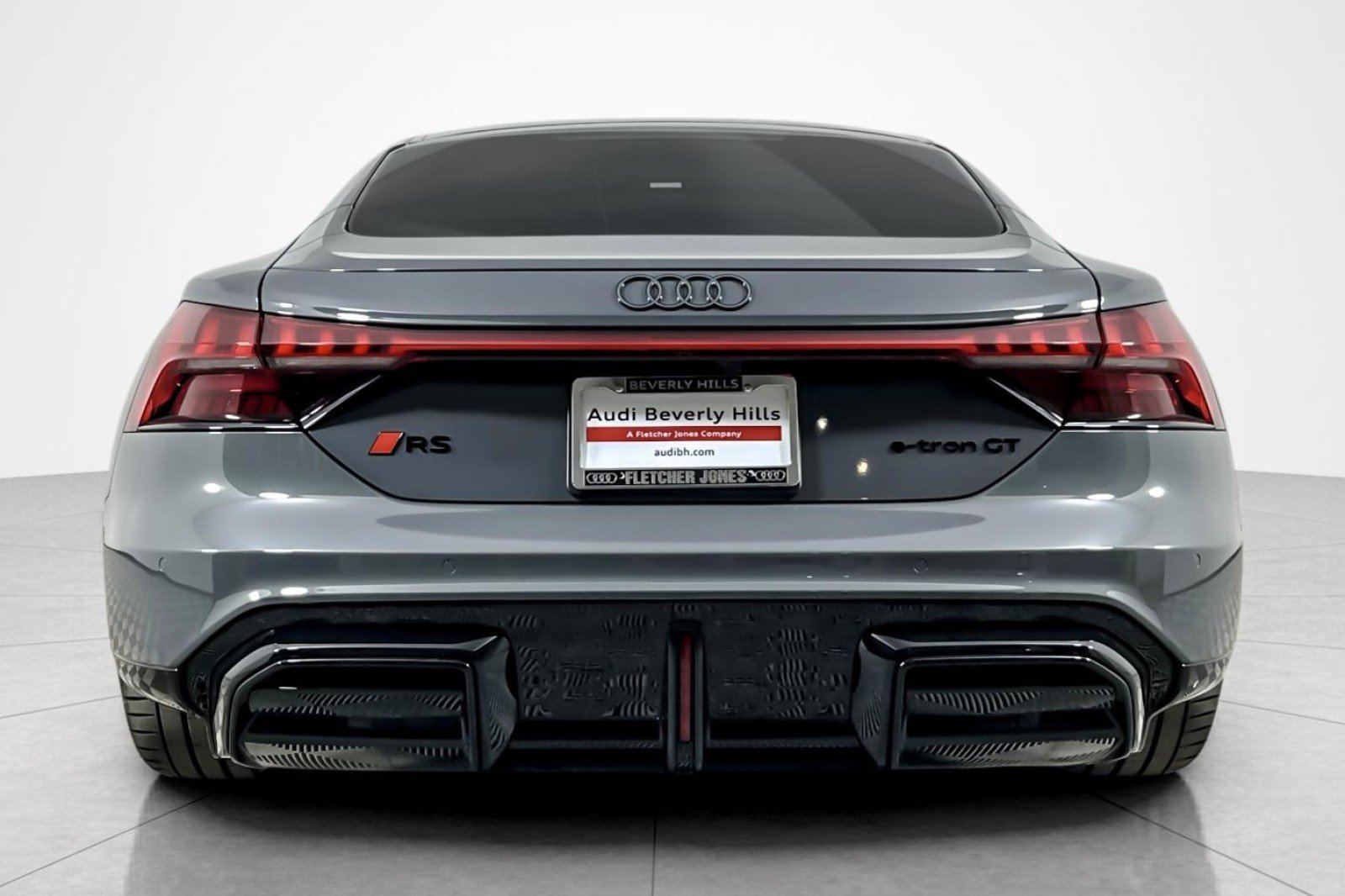 New 2025 Audi RS e-tron GT performance image 5