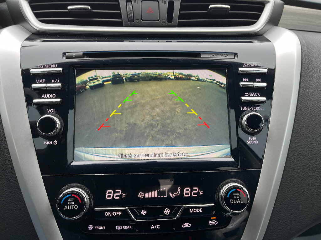 Used 2017 Nissan Murano SV image 23