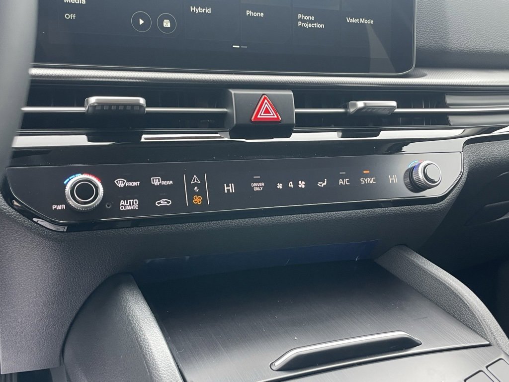 New 2026 Kia Sportage LX image 15