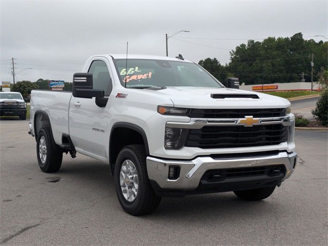 New 2025 Chevrolet Silverado 2500 LT w/ Convenience Package image 2