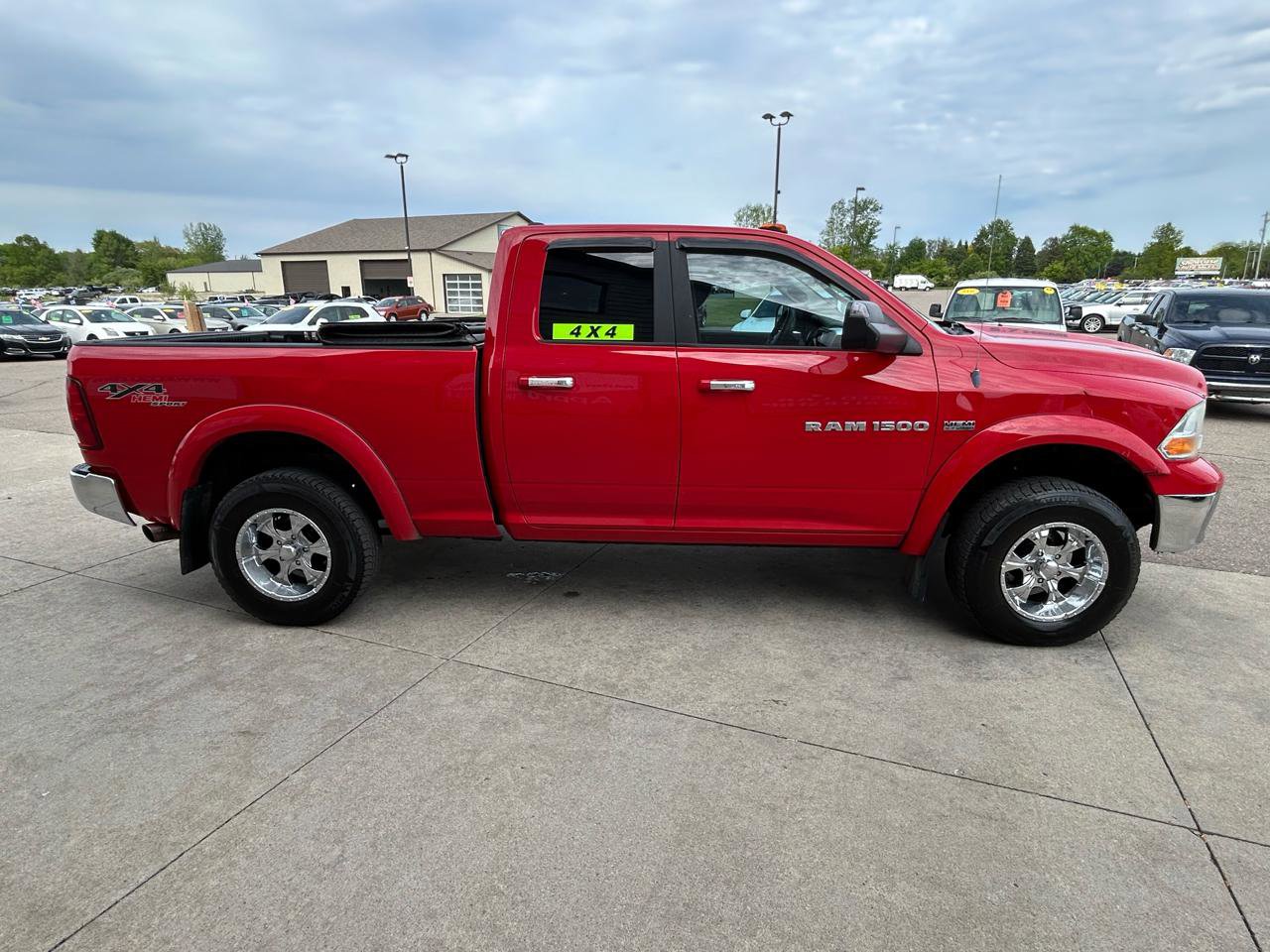 Used 2012 RAM 1500 Classic SLT AWD/4WD image 4