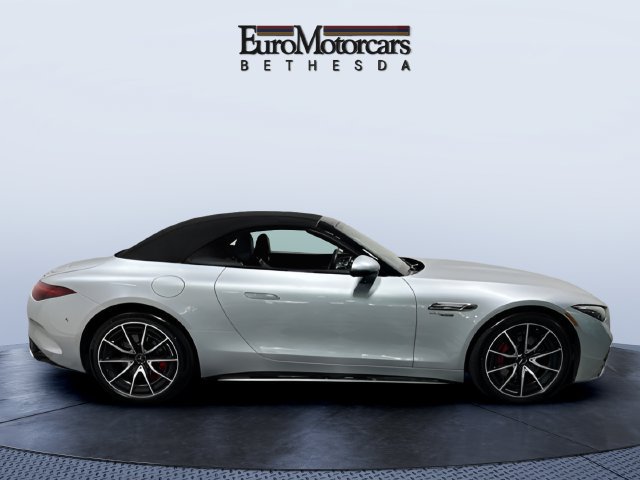 Used 2022 Mercedes-Benz SL 55 AMG 4MATIC image 7