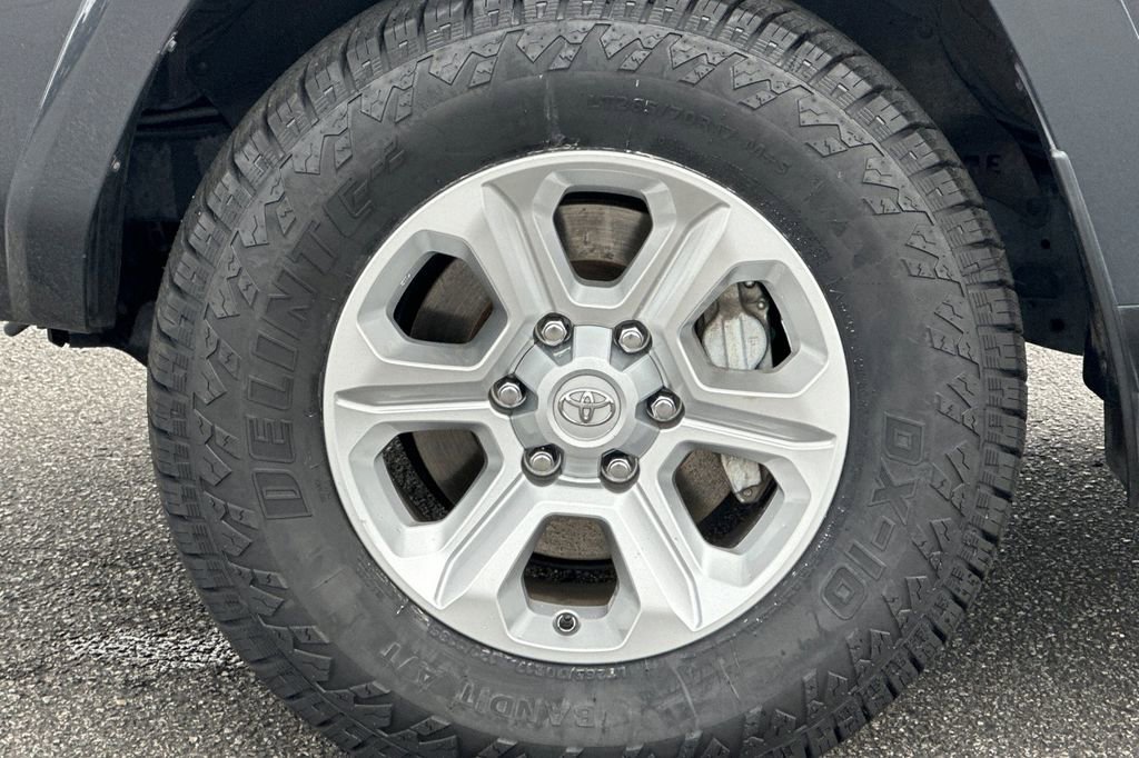 Used 2024 Toyota 4Runner SR5 Premium AWD/4WD image 27