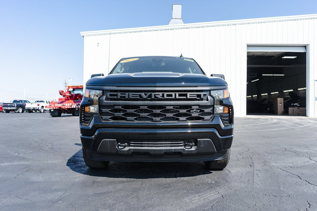 New 2026 Chevrolet Silverado 1500 Custom w/ Turbomax Blackout Package image 2