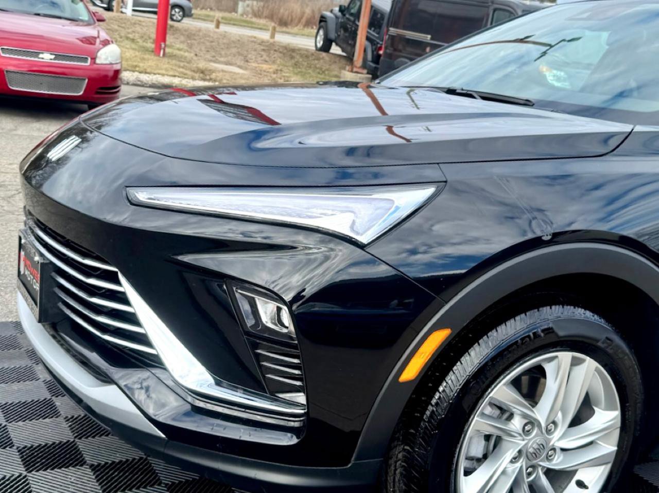 Used 2025 Buick Envista Preferred w/ Convenience I Package image 12