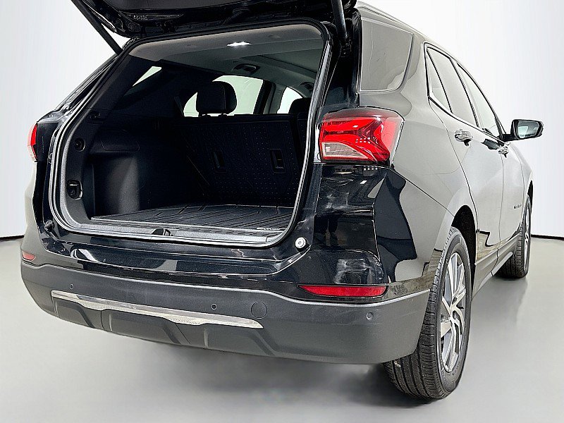 Used 2023 Chevrolet Equinox Premier image 27