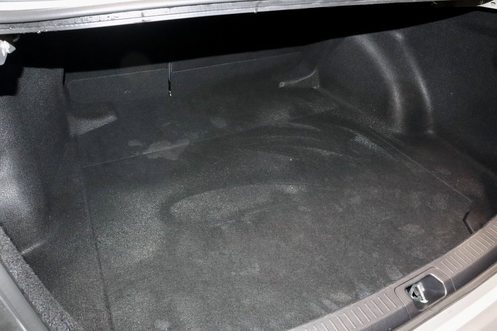 Used 2025 Toyota Corolla LE image 15