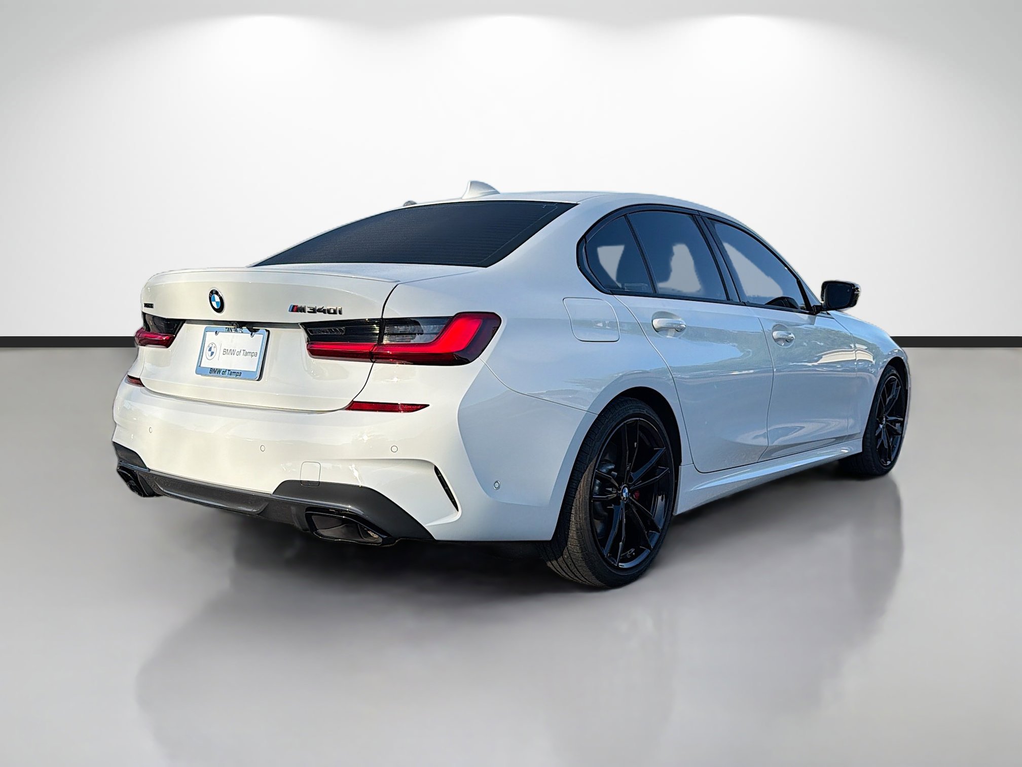 Used 2022 BMW M340i xDrive w/ Premium Package image 3