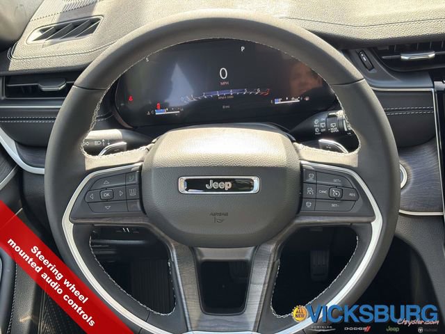 New 2025 Jeep Grand Cherokee Limited image 30