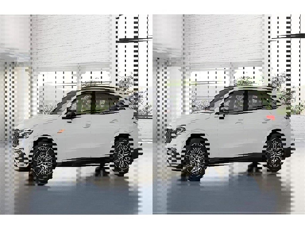 New 2026 Mercedes-Benz GLC 43 AMG 4MATIC image 36