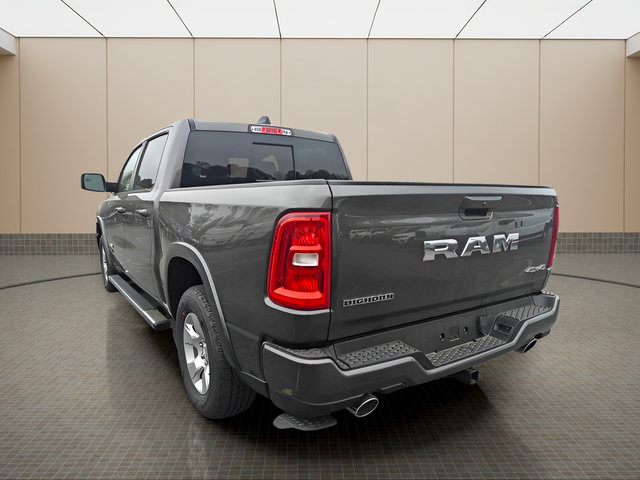Used 2025 RAM 1500 Big Horn AWD/4WD image 3