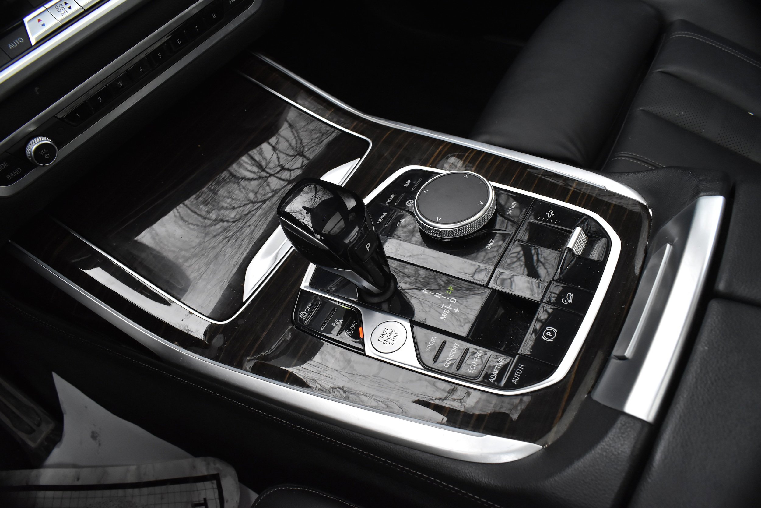 Used 2020 BMW X7 xDrive40i w/ M Sport Package image 41