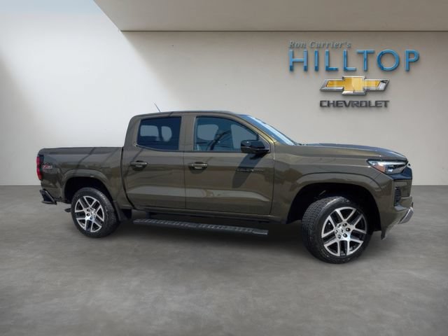 Used 2023 Chevrolet Colorado Z71 w/ Z71 Convenience Package 2 AWD/4WD image 3
