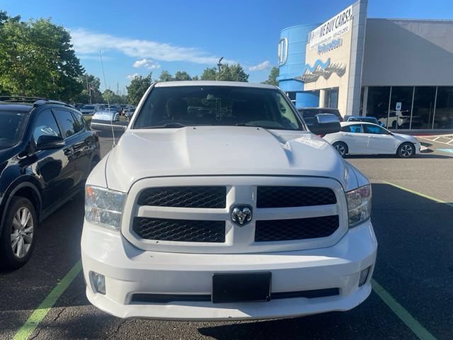 Used 2015 RAM 1500 Express AWD/4WD image 2