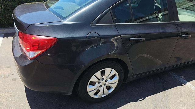 Used 2016 Chevrolet Cruze LS FWD image 14