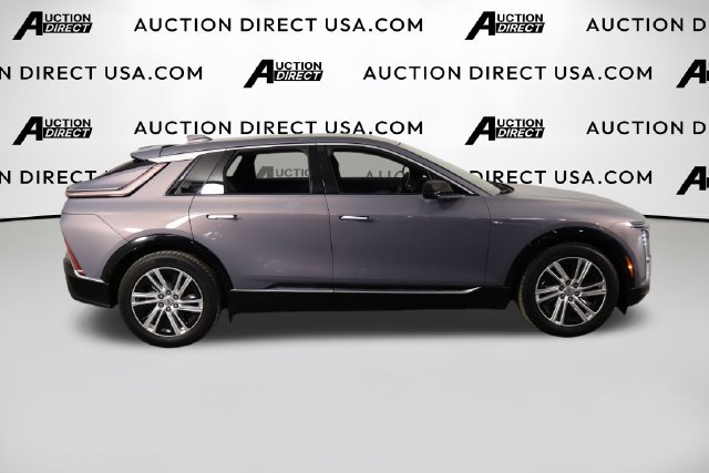 Used 2024 Cadillac Lyriq Tech AWD/4WD image 45