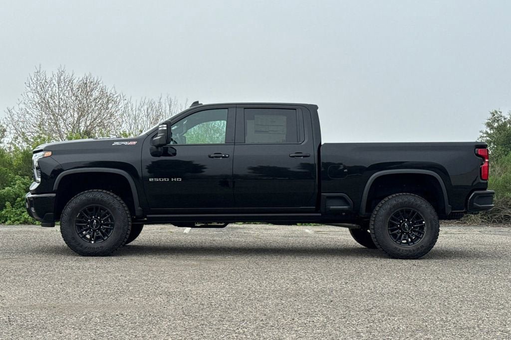 New 2026 Chevrolet Silverado 2500 ZR2 image 7