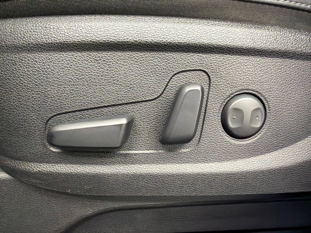 Used 2024 Kia Telluride S w/ S Sunroof Package FWD image 23